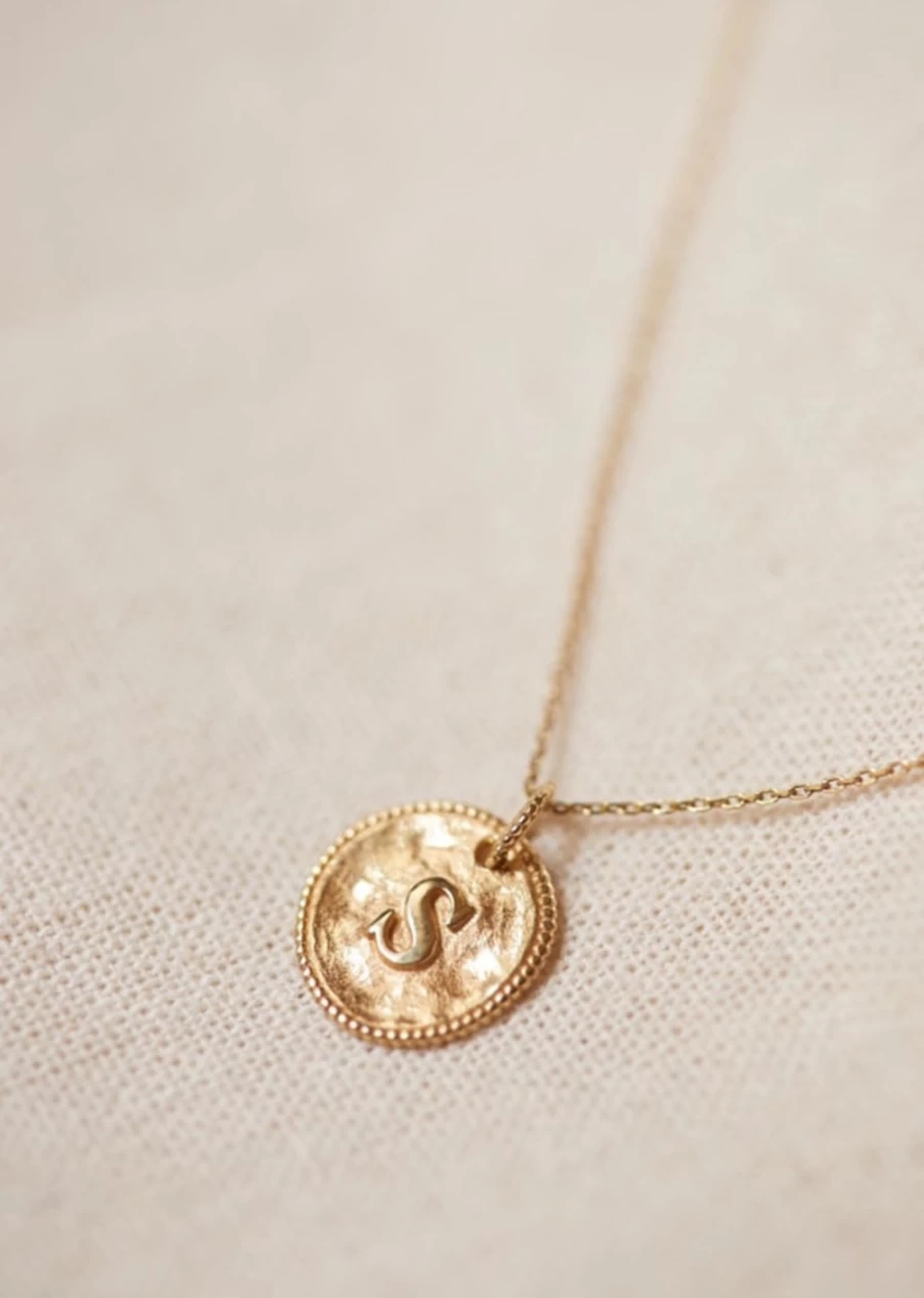 Sezane Sara Pendant 9K Gold Initial Necklace for Women - Letters Q to Z Personalized Jewelry