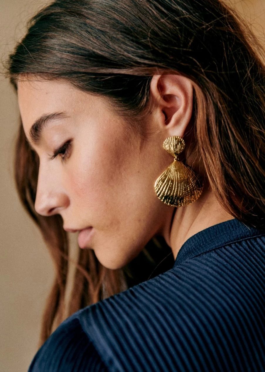Sezane Gold Naia Earrings for Women – Elegant & Timeless Jewelry