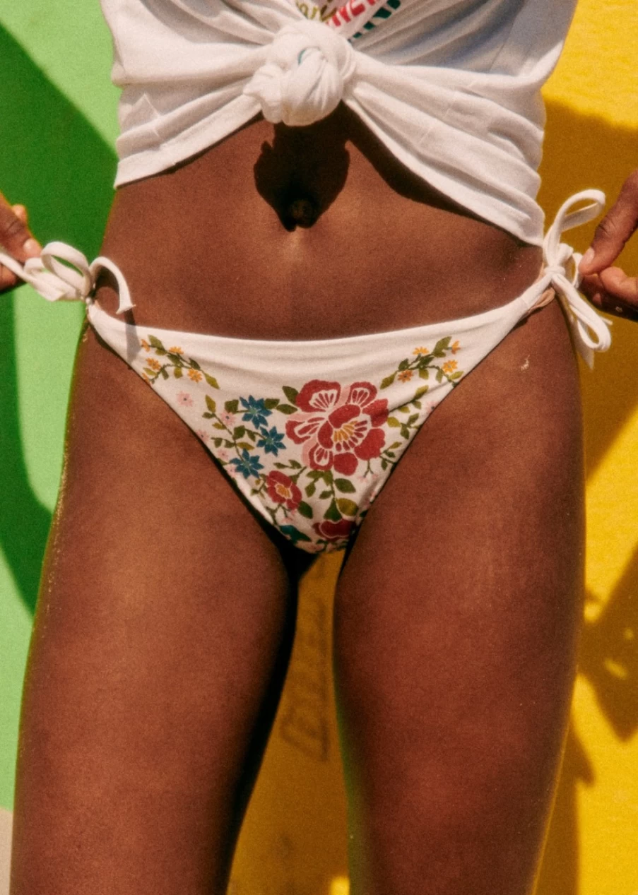 Sezane x Farm Rio Sunset Bottoms for Women - Floral Printed High-Waisted Shorts