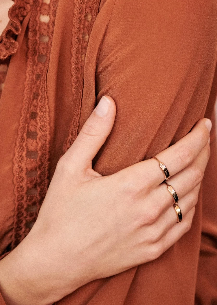 Sezane Women's Smooth Gold Customizable Paola Ring - Personalized Elegant Jewelry