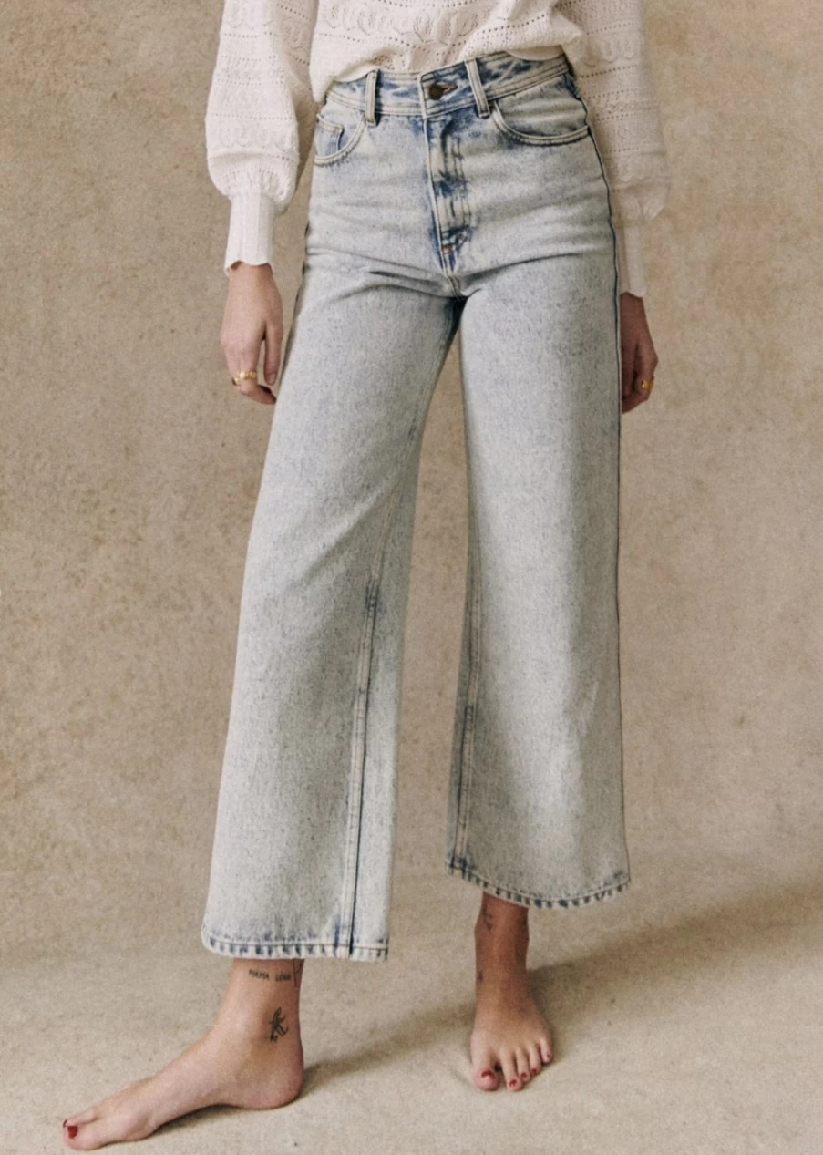 Sezane Women's Le Crop Top - Stylish & Comfortable Casual Wear