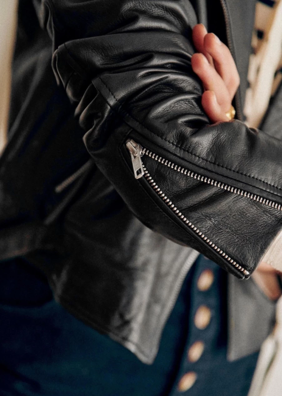 Sezane Women's Zig Jacket - Stylish & Comfortable Outerwear for Everyday Wear