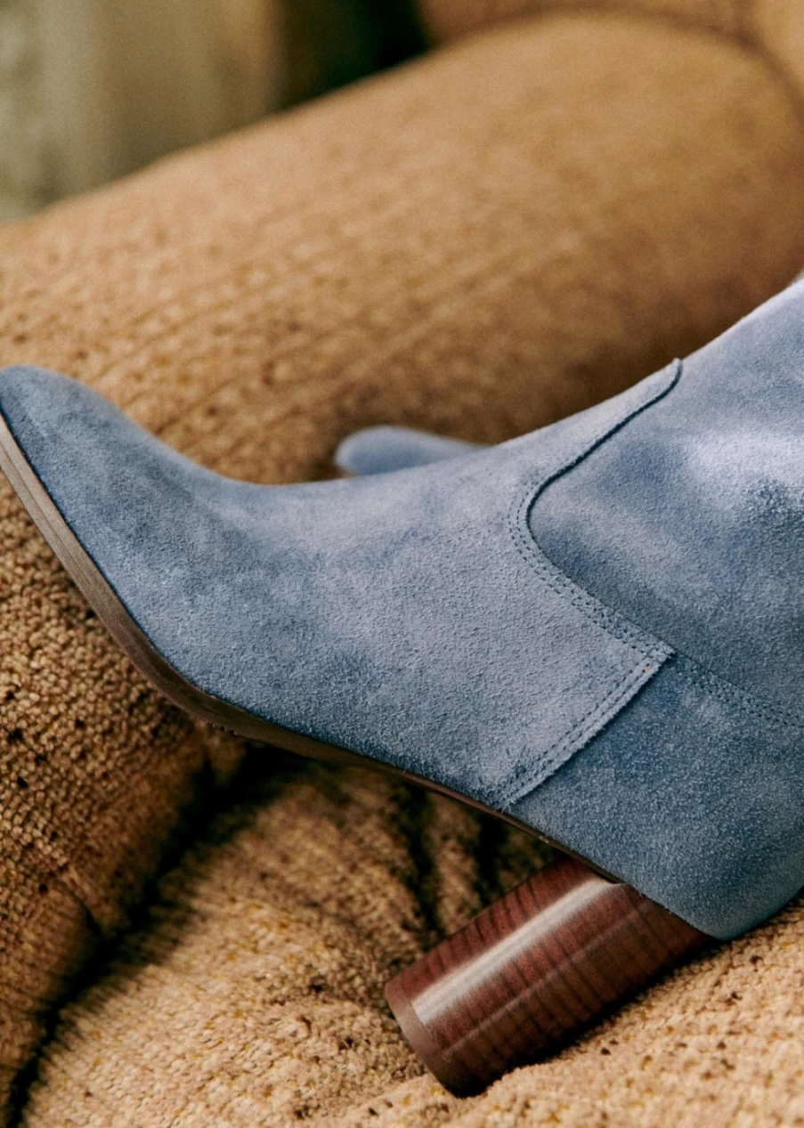 Sezane Women's Teddy Heeled Boots - Cozy Winter Shearling Lined Ankle Booties