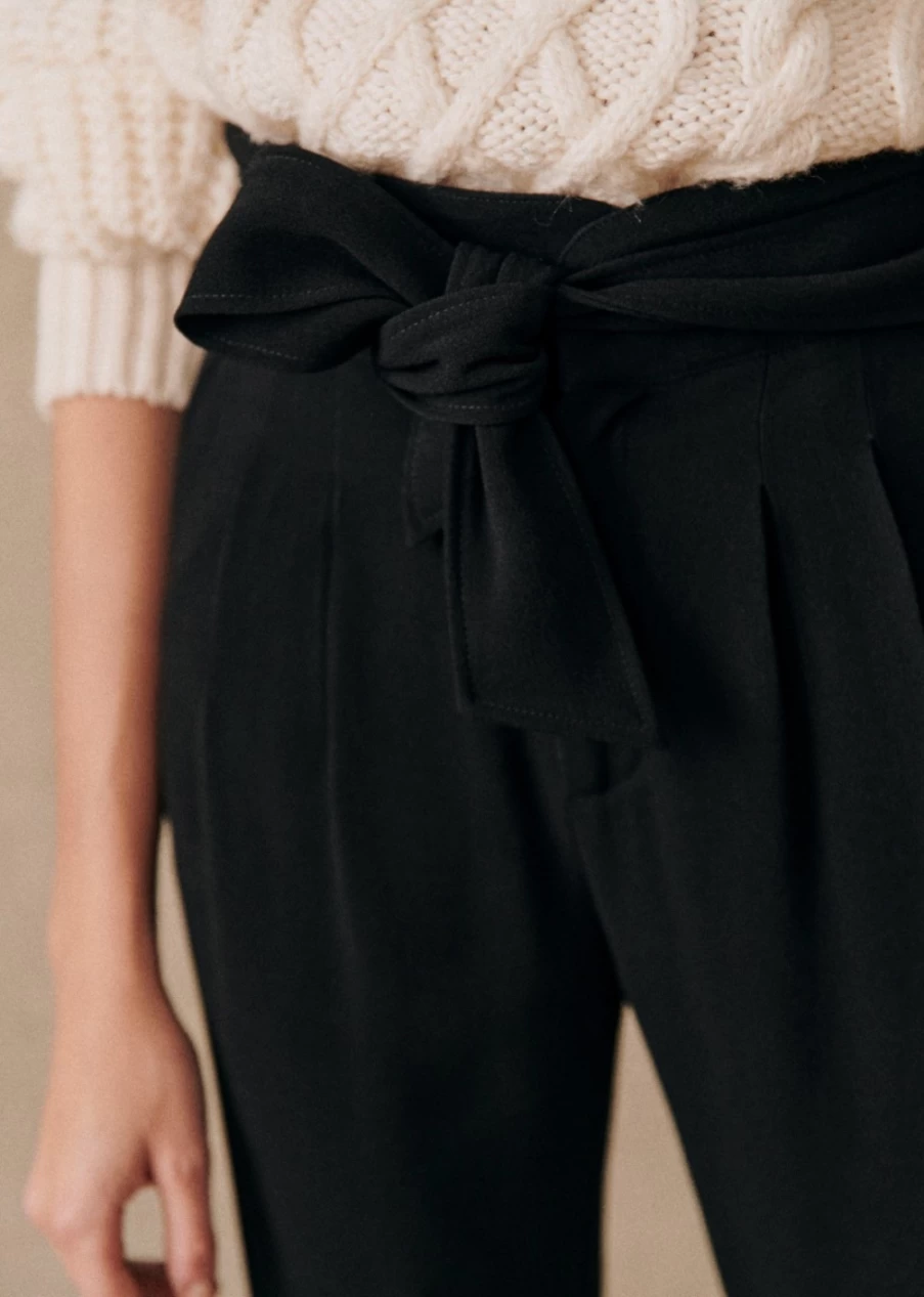 Sezane Women's Austin Trousers - Classic Casual Pants for Everyday Wear