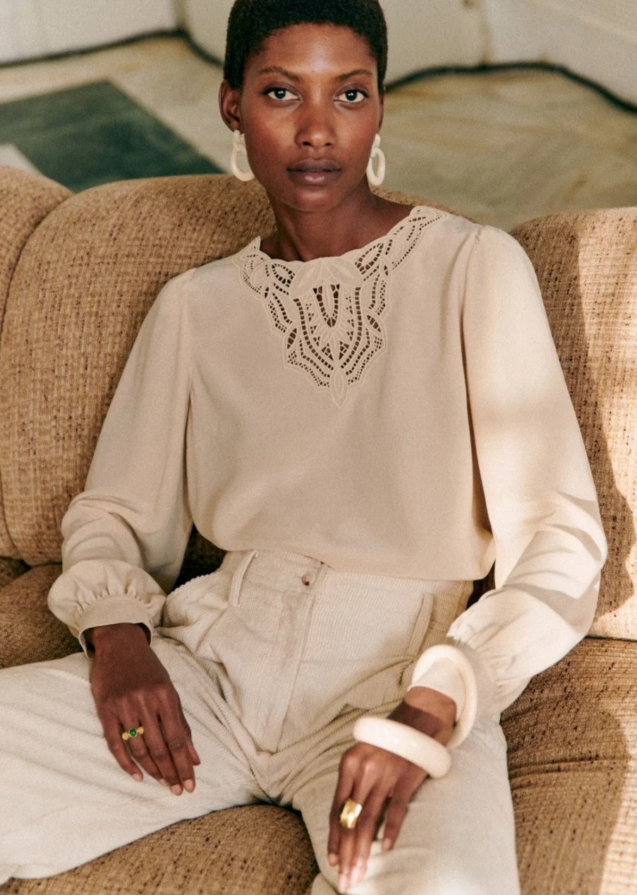 Sezane Women's Carlotta Blouse - Elegant Feminine Top for Stylish Outfits