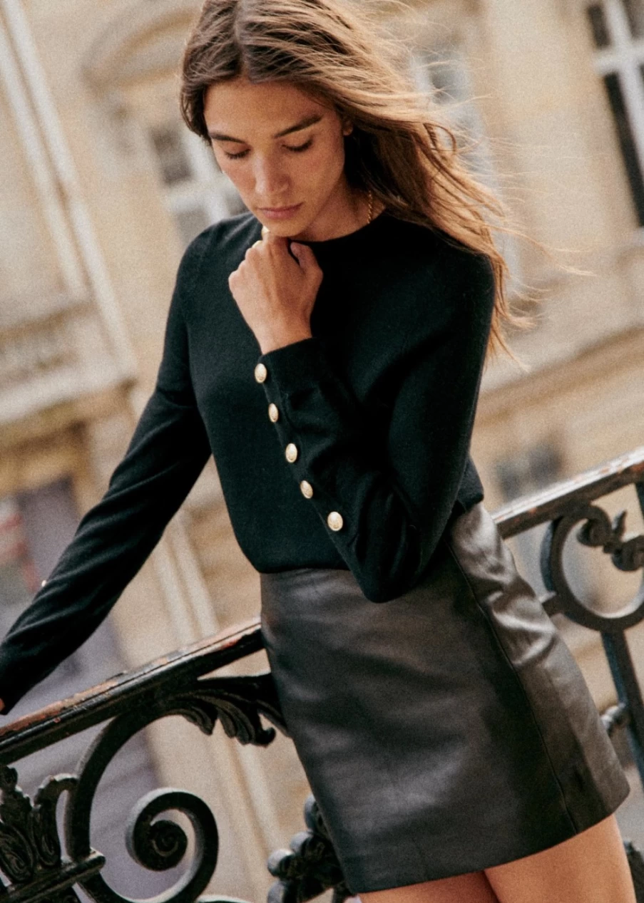 Sezane Women's Black Harlow Skirt – Elegant and Stylish