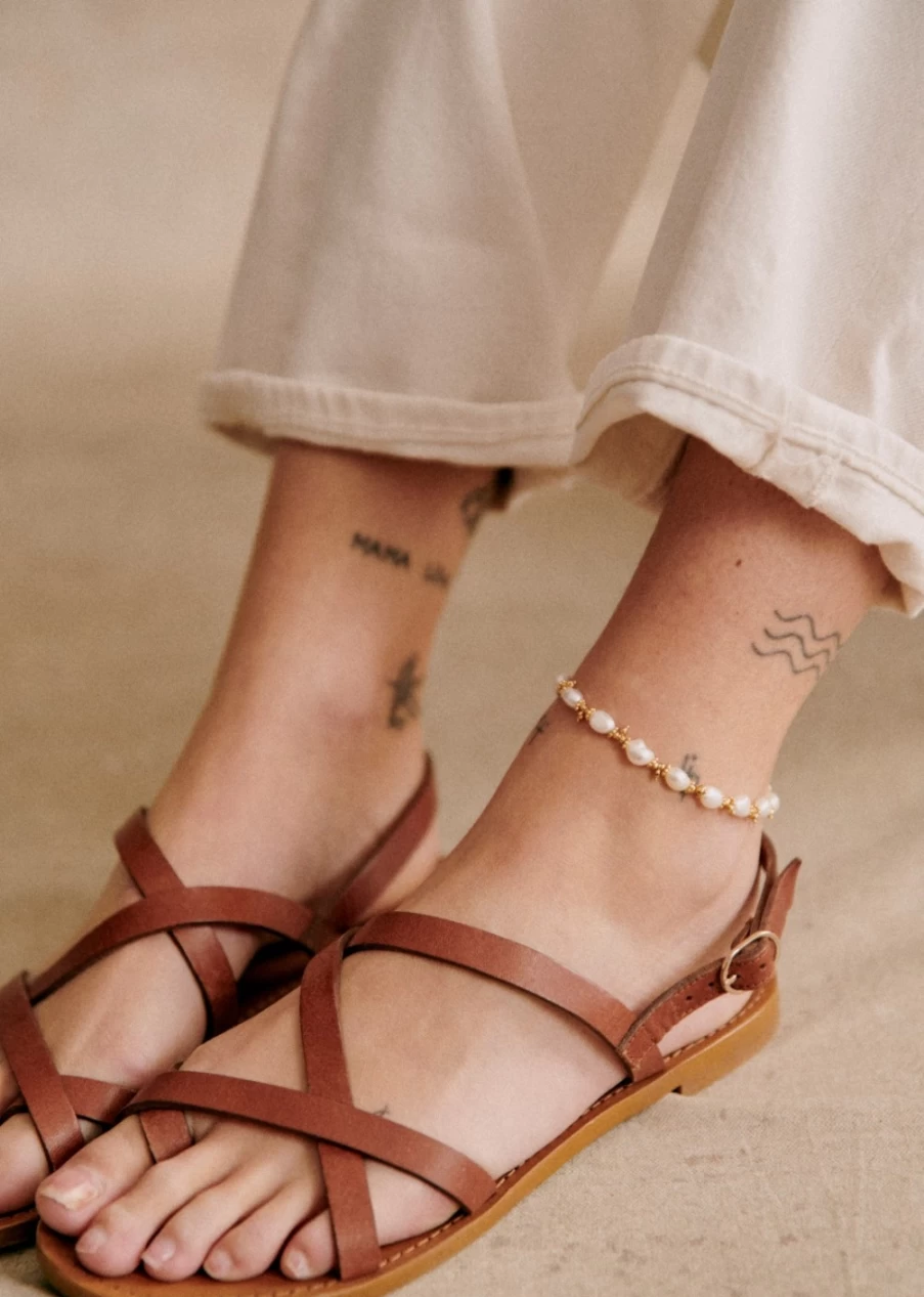 Sezane Women's Gold Ankle Bracelet with Mother of Pearl Charm