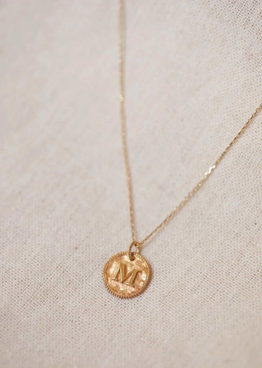 Sezane Women's Sara Pendant 9K Gold Initial Necklace - Letters I to P