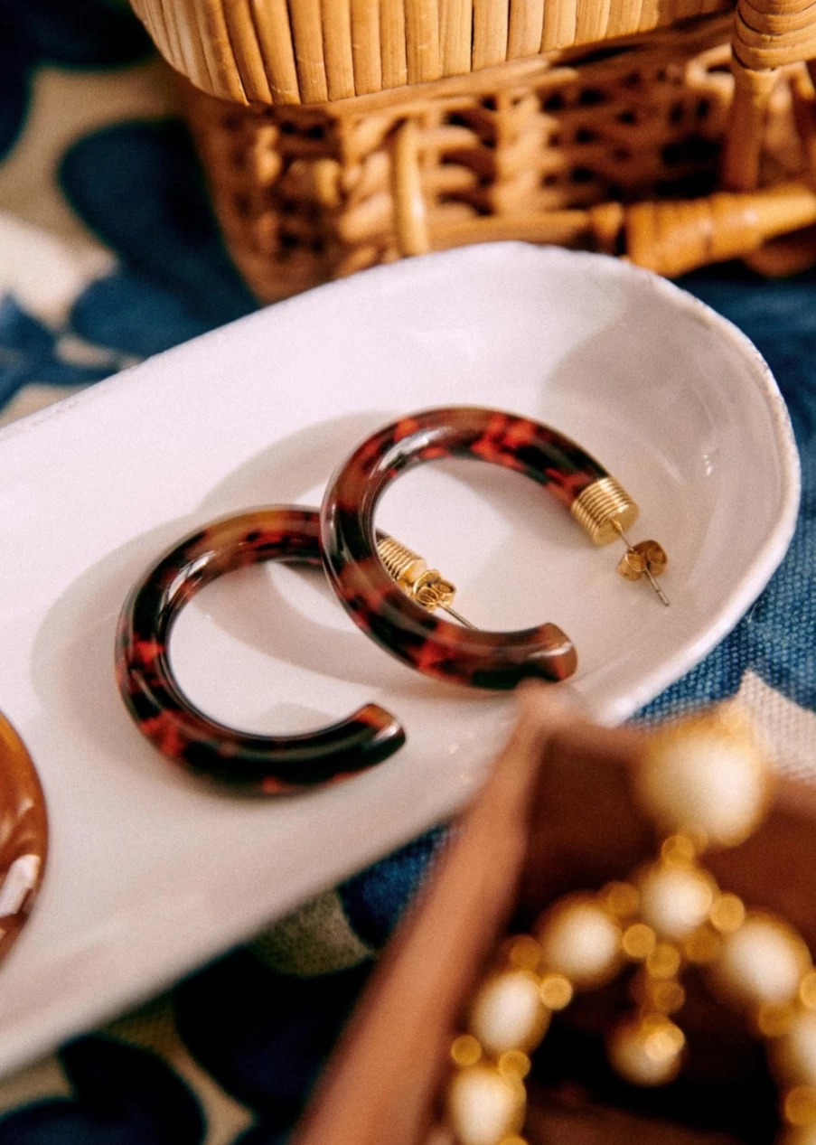 Sezane Women's Avril Hoop Earrings in Brown Tortoiseshell