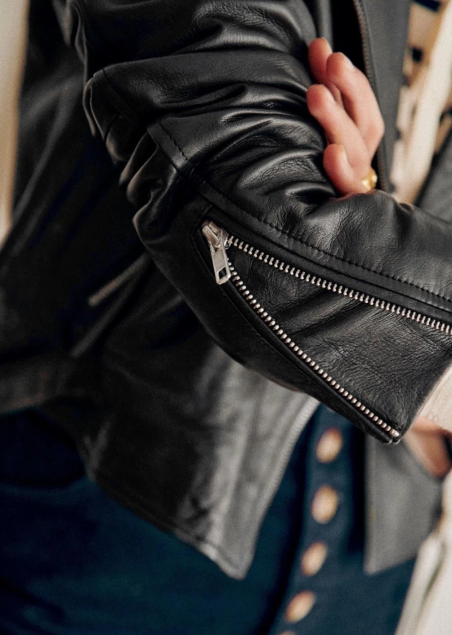 Sezane Women's Zig Jacket - Stylish & Comfortable Outerwear for Everyday Wear