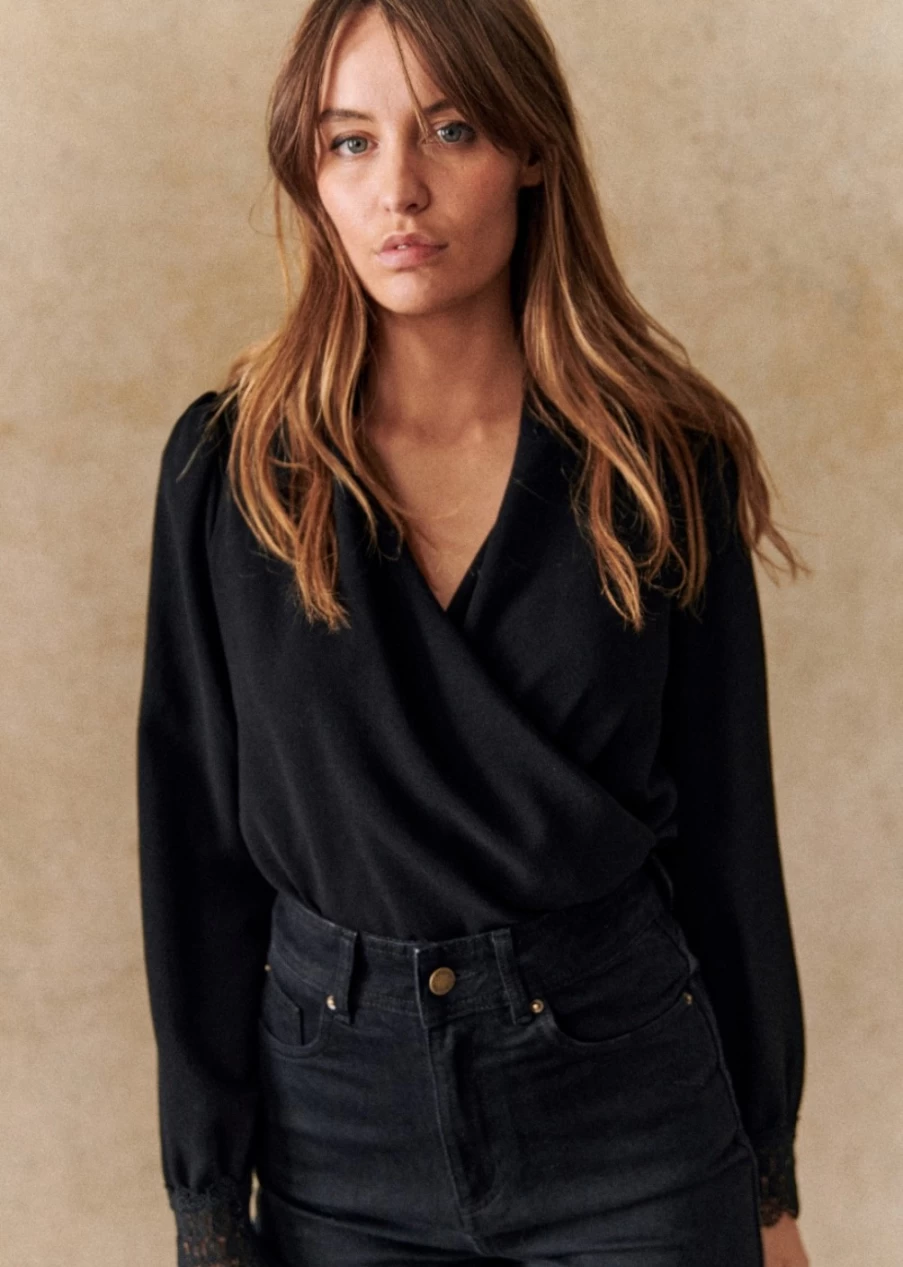 Sezane Amelie Black Blouse for Women - Elegant Feminine Top