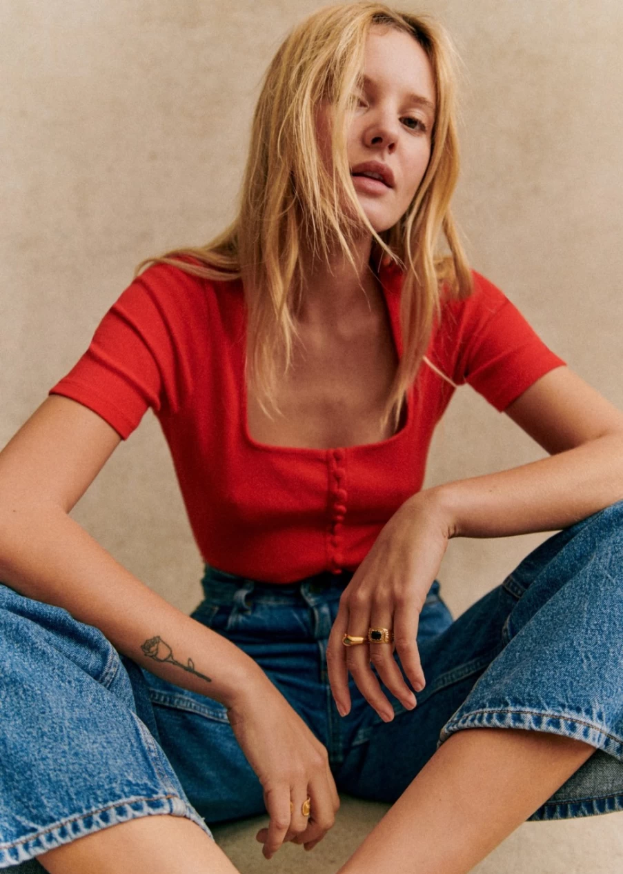 Sezane Women's Grant T-Shirt - Classic Cotton Tee for Everyday Wear