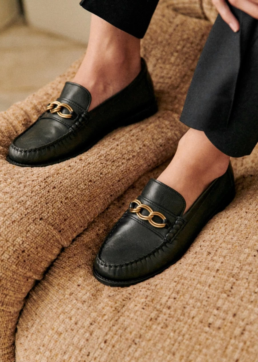 Sezane Women's Vicky Loafers - Classic Leather Slip-On Shoes for Women