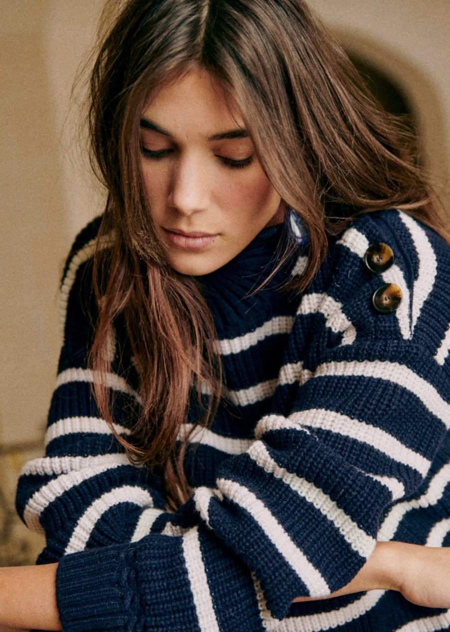 Sezane Women's Adrian Sweater - Classic Knit Pullover for Women