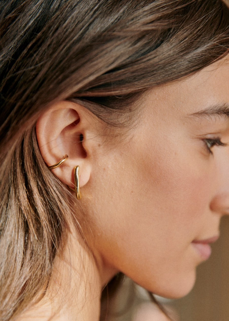 Sezane Oceane Gold Ear Cuff for Women - Elegant Hoop Earrings for Everyday Wear
