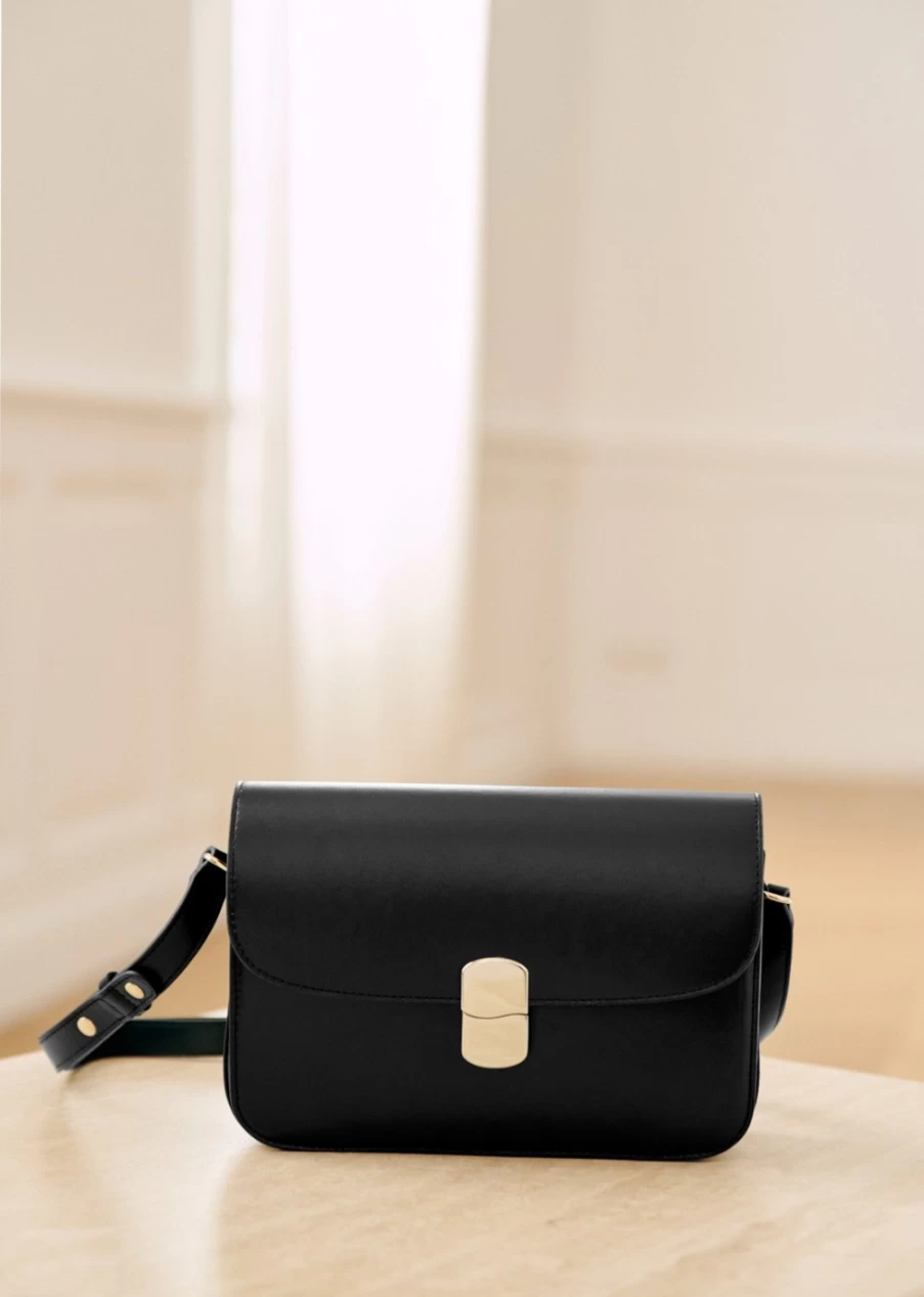 Sezane Women's Milo Classic Bag - Timeless Leather Handbag for Everyday Elegance