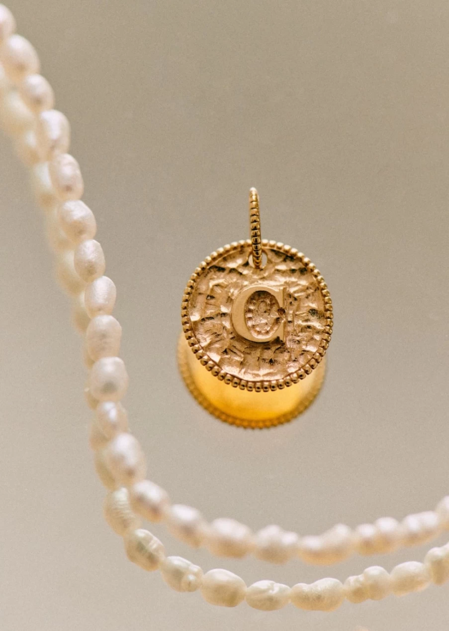 Sezane Sara Pendant - 9K Gold Necklace for Women