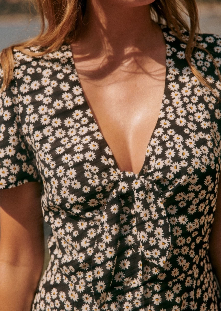Sezane Women's Norabel Dress - Elegant & Stylish Feminine Apparel