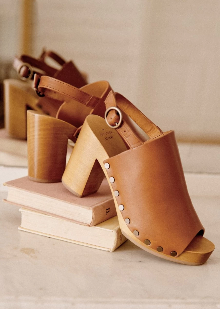 Sezane Women's Dakota High Clogs - Comfortable & Stylish Leather Slip-Ons