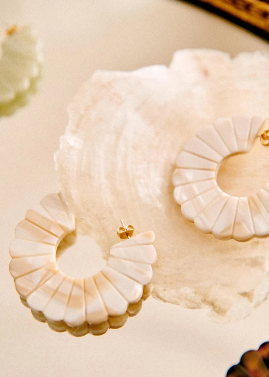 Sezane Women's Sandy Earrings - Elegant Boho Hoop Earrings for Everyday Wear