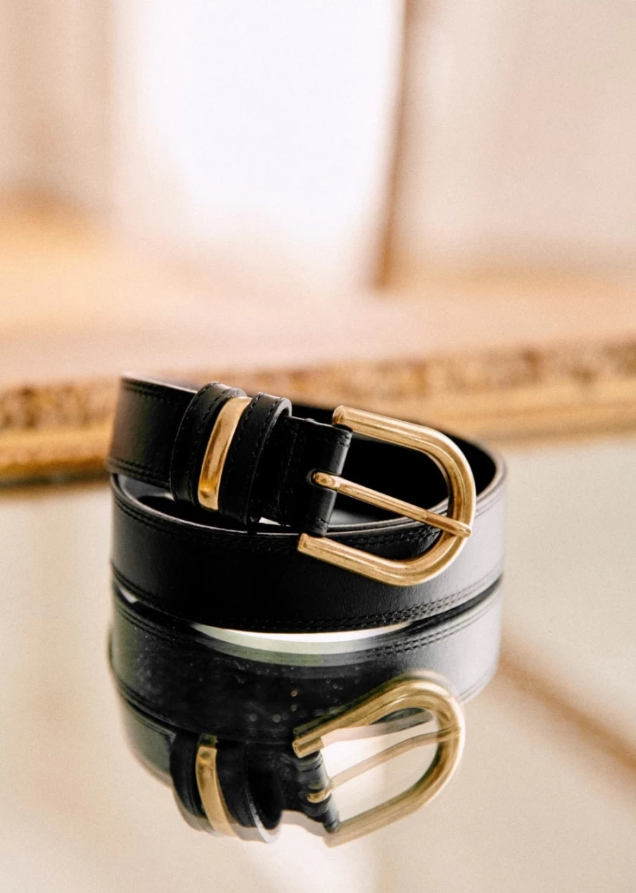 Sezane Women's Taylor Belt - Classic Leather Accessory for Everyday Style