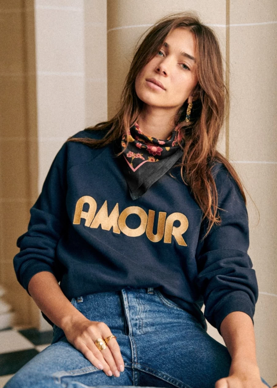 Sezane Women's Amour Sweatshirt - Cozy French-Inspired Pullover for Everyday Comfort